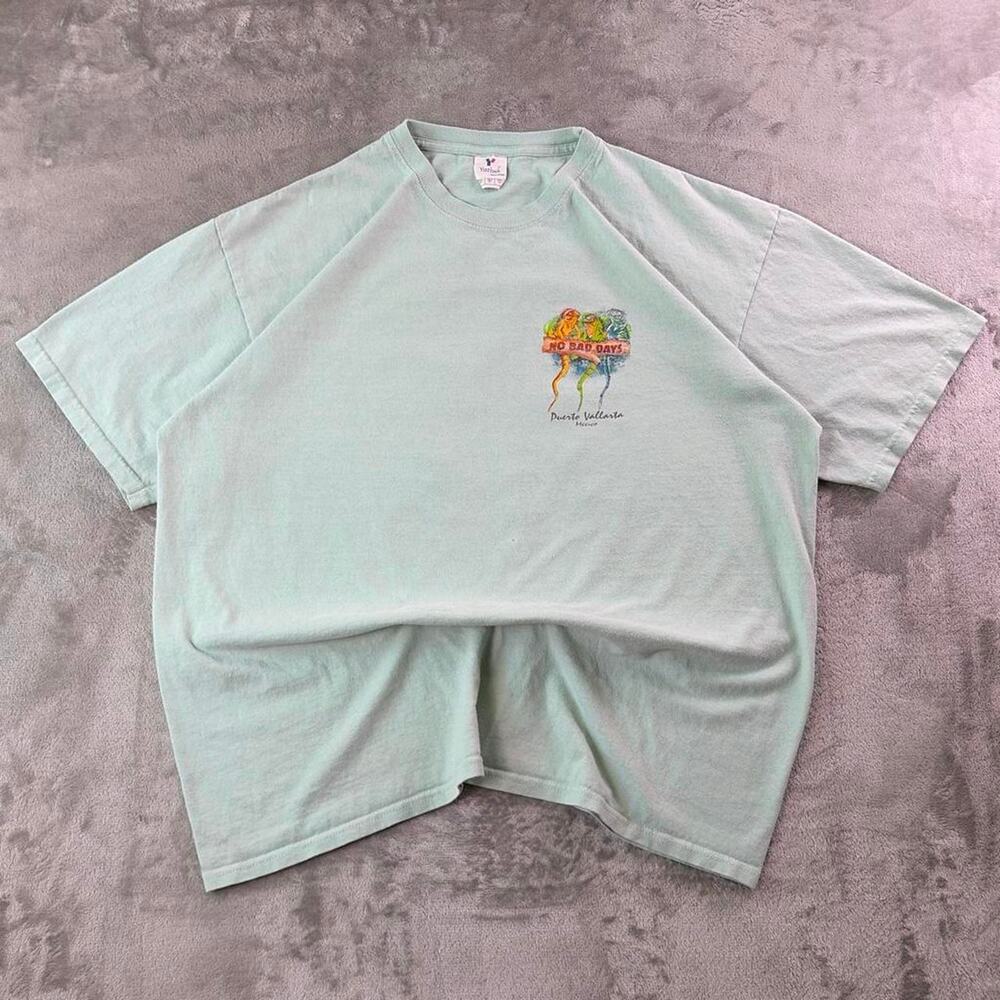 Vintage 00’s No Bad Days Rasta Iguanas Graphic T-shirt Size XL